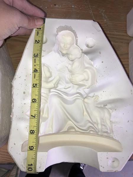 Byron 605 Jesus with Children Ceramic Casting Mold