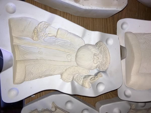 Gare 3568 Wildflower Santa Ceramic Casting Mold lot#KI
