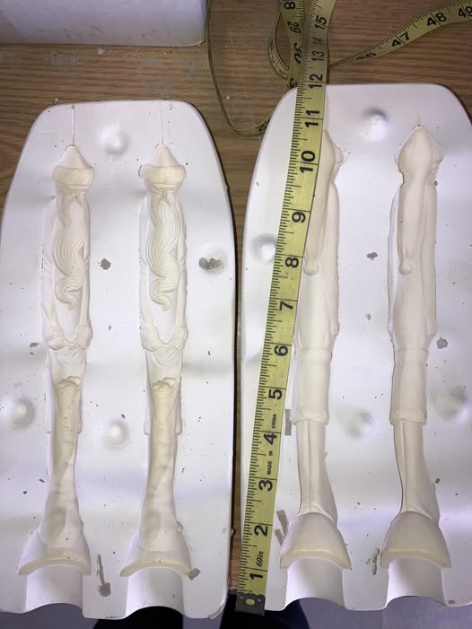 Ceramichrome 2143 Pencil Santa’s Ceramic Casting Mold