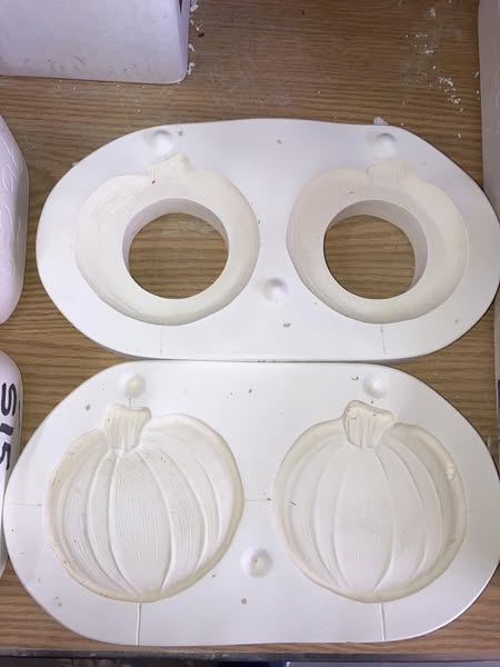 Ceramichrome 2826 Mini Pumpkin Dishes Ceramic Casting Mold lotER
