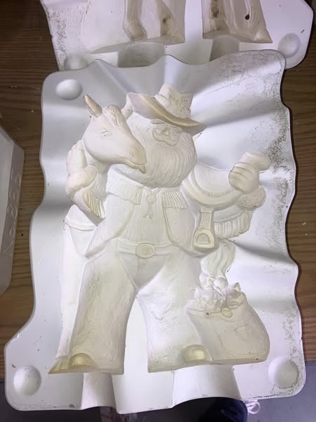 Gare 2959 Rodeo Santa Ceramic Casting Mold lotEC