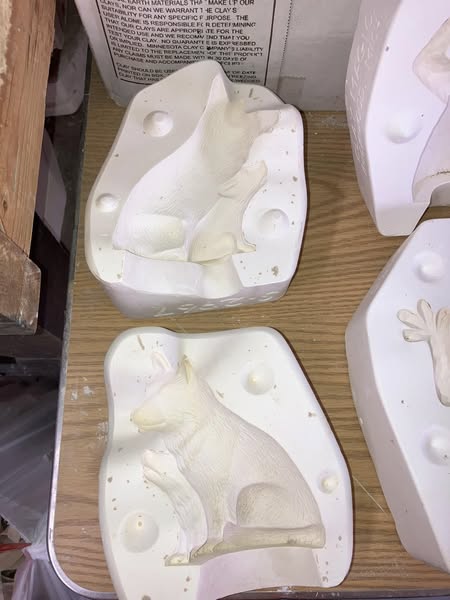 Scioto 2967 Nurturing Wolves Ceramic Casting Mold lot#IE