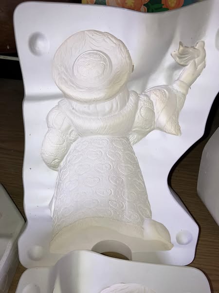 Gare 2872 Peace Santa Ceramic Casting Mold