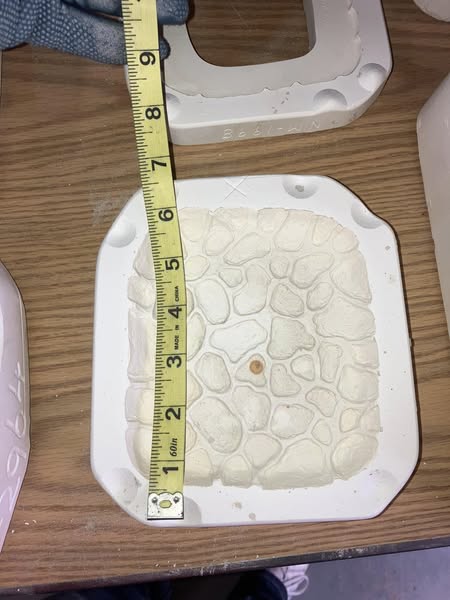 Nowells 1998 Rock base ? Coaster ? Ceramic Casting Mold lot# EJ