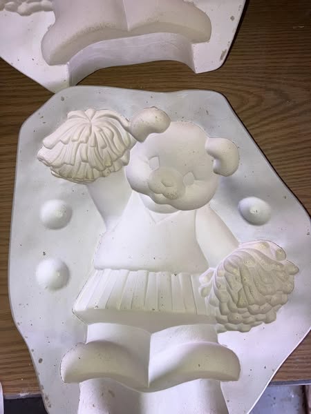 Clay Magic1756 Bear Cheerleader Ceramic Casting Mold lot# IM