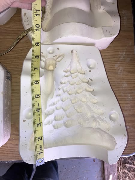 Scioto 2704..A Attachment for Lighted Santa w/ Deer Ceramic Casting Mold lot# HG