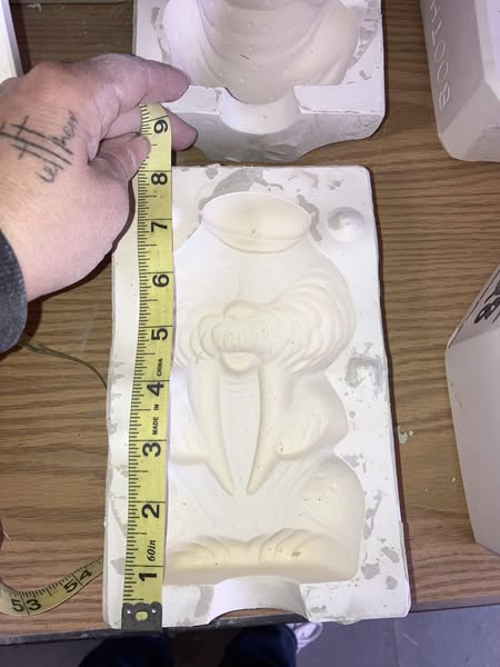 Jodi 1540 Wally Walrus Ceramic Casting Mold lotFD