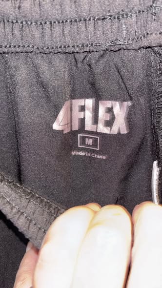 4flex size medium, black scrub pants
