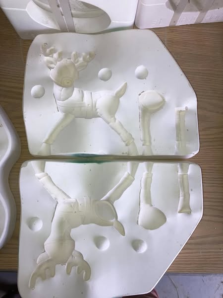 Kimple 1635 Reindeer Ceramic Casting Mold lot# CA