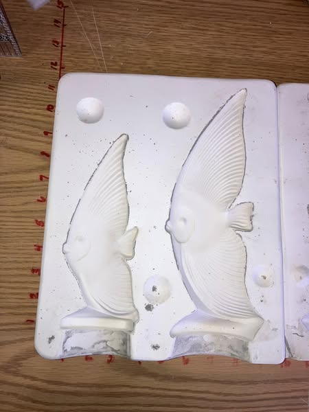 Fish Ceramic Slip Casting Mold Maker: Kassie 130