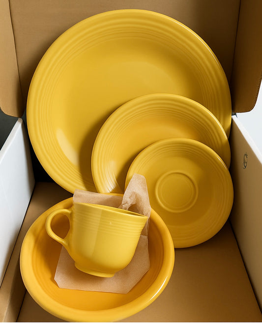 Fiesta Marigold 5-Piece Place Setting (Retired Color)