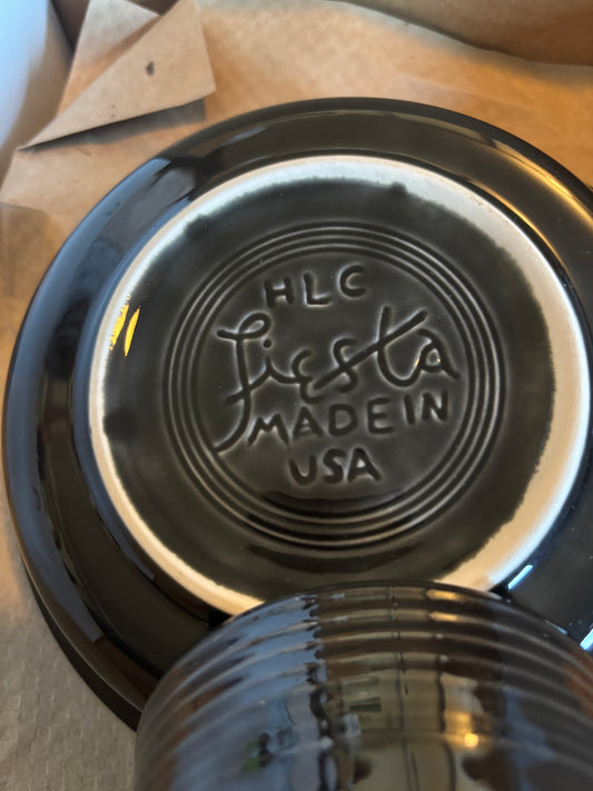 Fiesta Black 5-Piece Place Setting – Retired Color – Excellent Condition