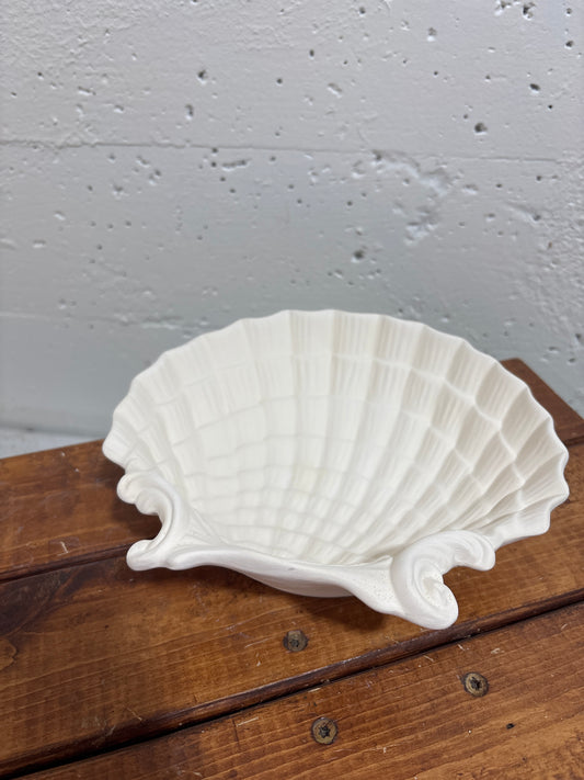 Shell dish, ready to paint Ceramics