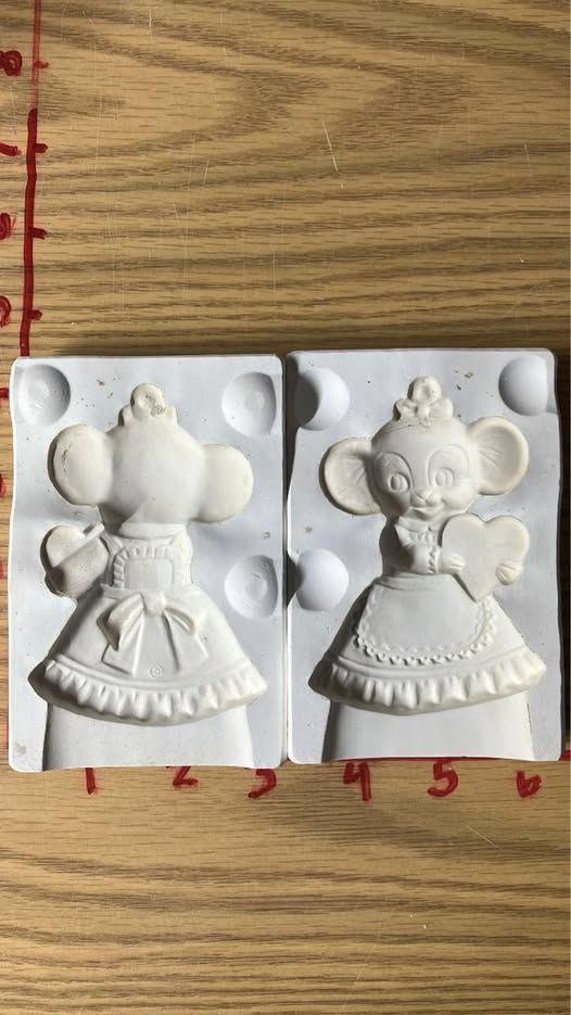 🐭❤️ Heart Mouse Ornament 🏷️ Alberta’s #A-291 (T) 🎨 Ceramic Slip Casting Mold