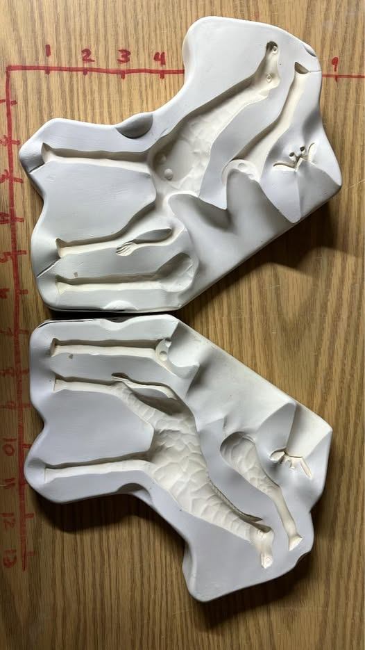 🦒 Baby Giraffe 🏷️ Mike’s #464 (T) 🎨 Ceramic Slip Casting Mold