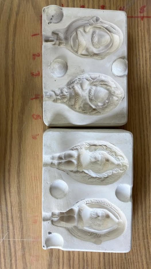 🎅 Santa Ornament Kimple (T) Ceramic Slip Casting Mold