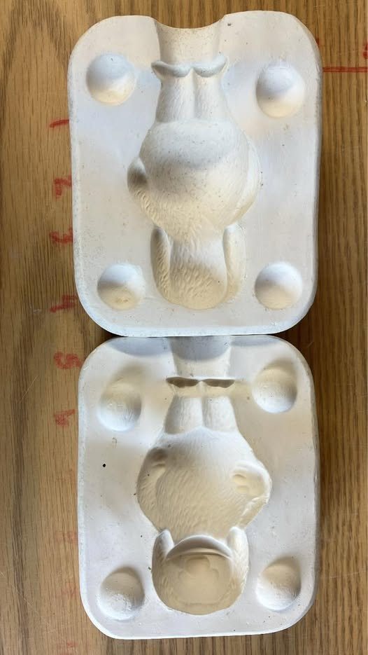 🐶 Roof the Dog Maker: Unknown (T) Ceramic Slip Casting Mold