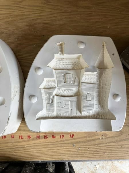 Halloween House Ceramic Slip Casting Mold Maker: Kimple 1570