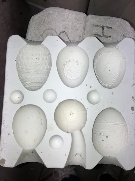 two sided Easter eggs  Duncan 430 lot#B4 Ceramic Casting