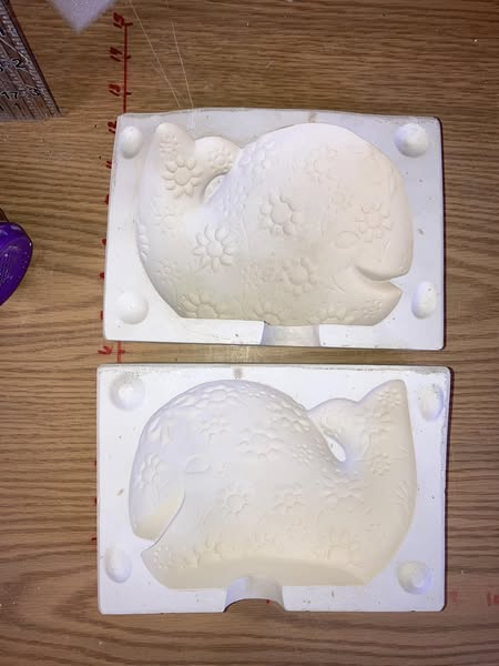 Whale Ceramic Slip Casting Mold Maker: Jody 1546