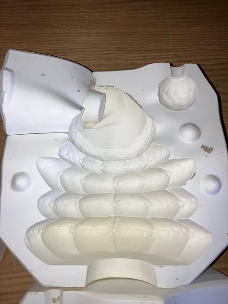 Stuffed Smiley Tree  Mackey Ceramics 832  (lot#SN) Ceramic Casting Mold FREE SHIPPING