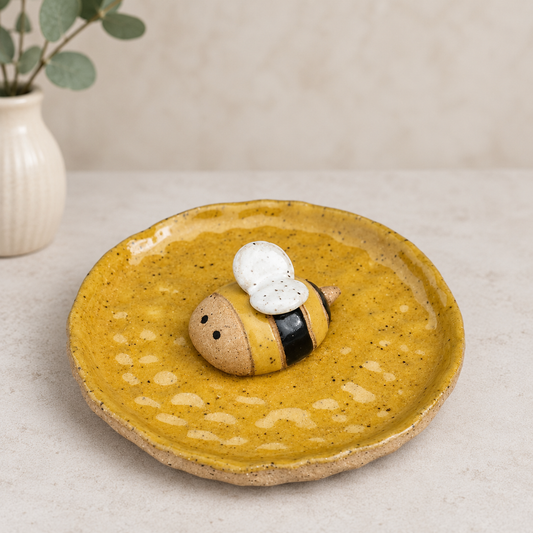 August 24th Monday @4pm Bee Spoon Rest or Tea Bag Holder - Bee Water Bath