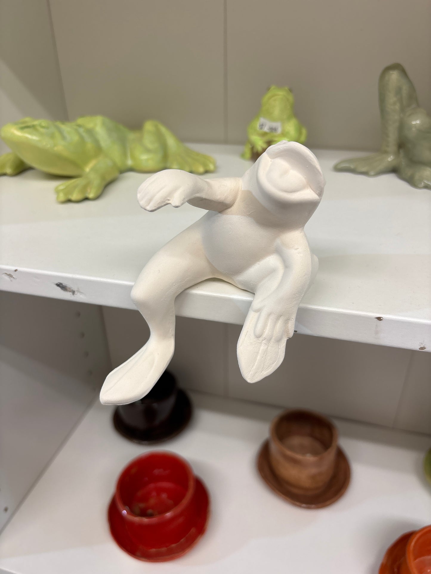 Joking Frog Shelf Sitter RtP Ceramics