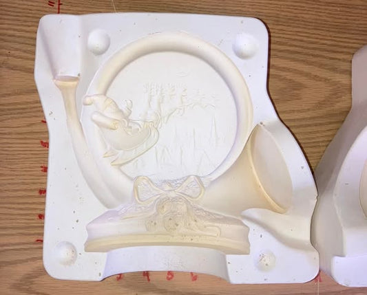 French Horn Santa and Sleigh Ceramic Casting Mold Maker: Gare 2492