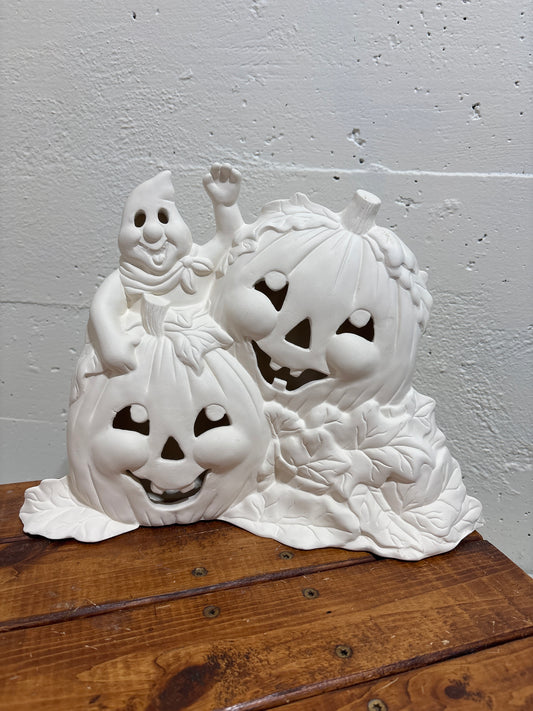 Pumpkins and ghosts ready to paint Ceramics