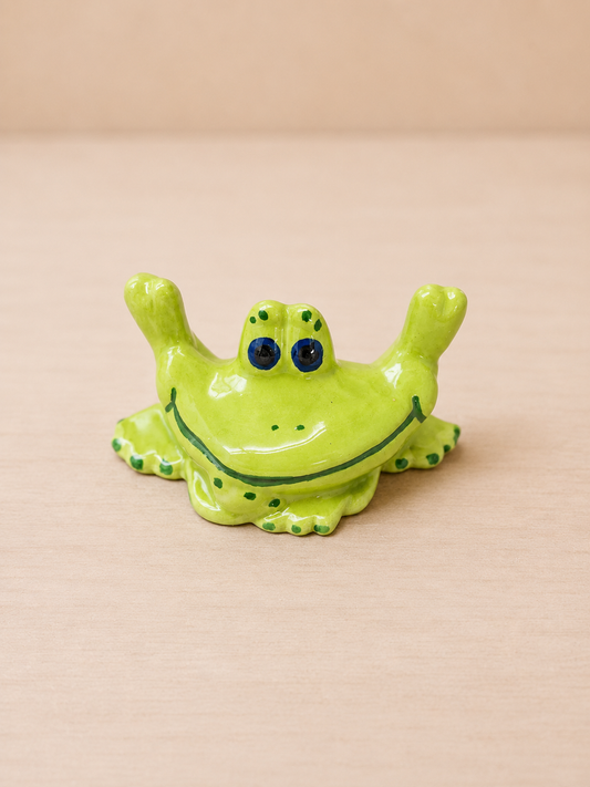 Little green frog ceramic decor