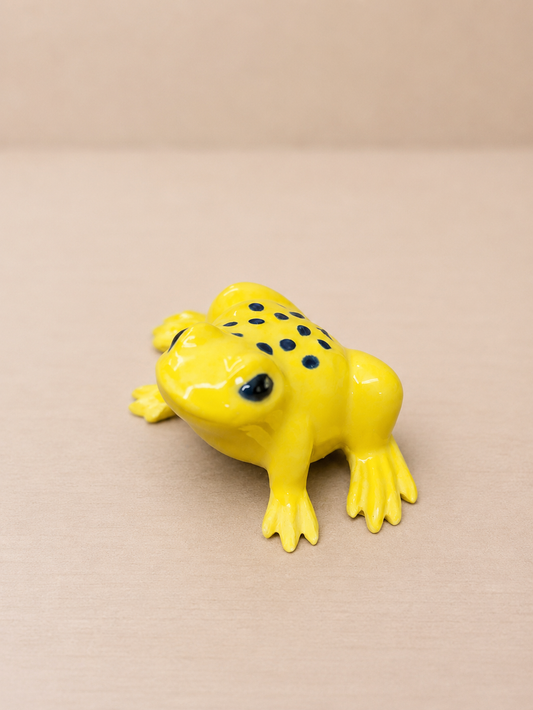 Little yellow toad ceramic decor