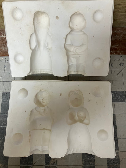 Kissing Couple (169) Ceramic Casting Mold